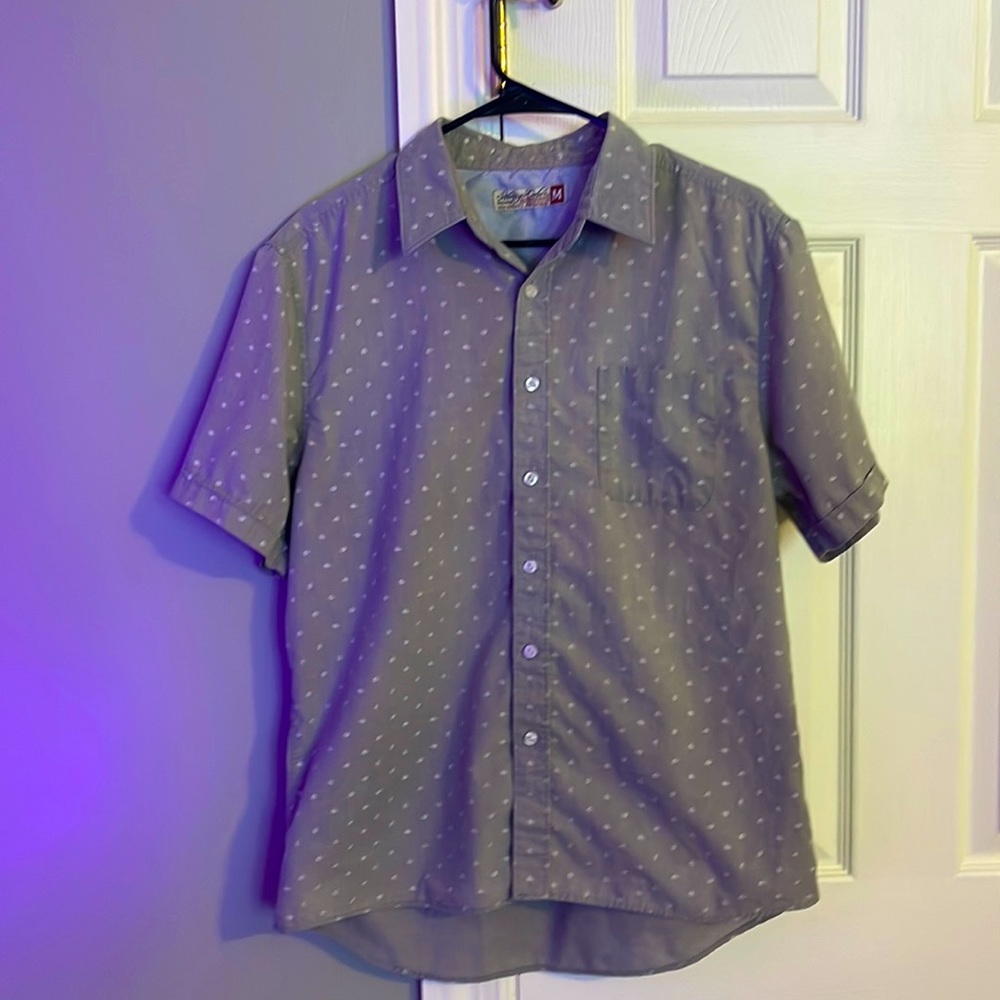 Casual Gray Button-Down Hawaiian Shirt